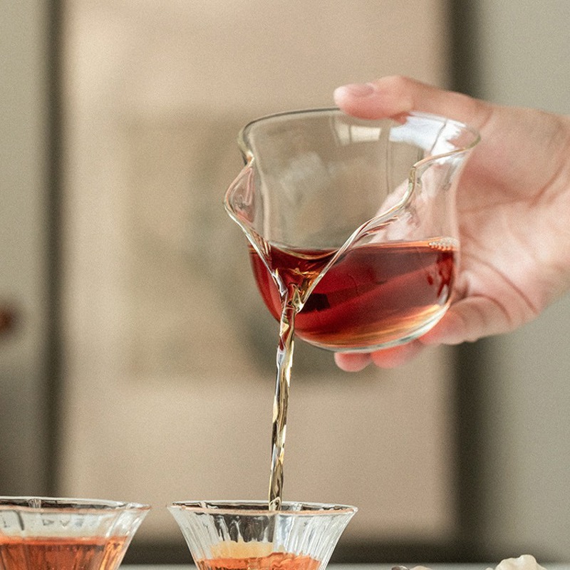 Chén tống hồ lô thuỷ tinh trong